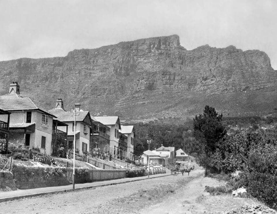 Golden Oldies - 18 Old Cape Town Pics