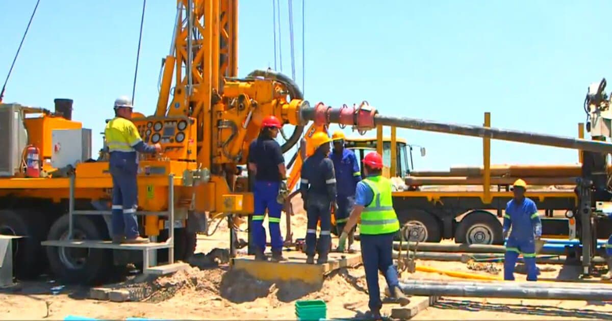 (Video) Cape Town Starts Drilling In Desperate Search For Water